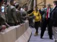 Хіти тижня. Перша леді США вразила своїм стильним 