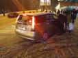 Хіти тижня. ''Люди відскакували, як кеглі!'': У столиці авто вилетіло на тротуар