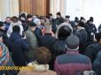 Хіти тижня. За наказом настоятеля: Представники УПЦ МП відмовляються залишати храм на Івано-Франківщині (фото)