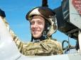 Хіти тижня. НП у небі: Третьокурсник відвів літак від жилих районів (фото)