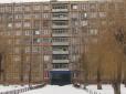 Встав і повернувся додому: У Кривому Розі чоловік випав із вікна багатоповерхівки і вижив (відео)