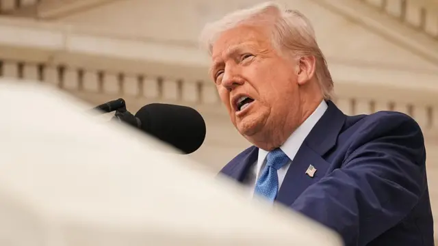 Вийти сухим з води вже не може: Удари безпілотників перед мирними переговорами поставили під загрозу авторитет Трампа, - ЗМІ