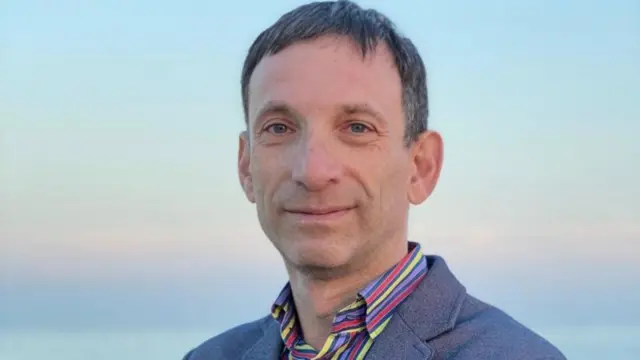 Не всі прийнятні: Портников назвав чотири сценарії закінчення війни в Україні