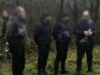 Не встигли: Групу ухилянтів затримали за 300 метрів від держкордону на Закарпатті (фото)