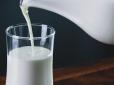 3,2% проти 2%: Яке молоко насправді корисніше для дорослих