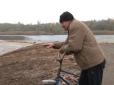 Ніхто крім нас: На Черкащині громада власними силами врятувала річку від пересихання